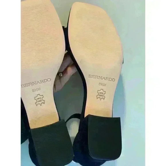 Bernardo Jalena Heeled Navy Blue Suede Sandal Womens Size 8.5 - Picture 11 of 11